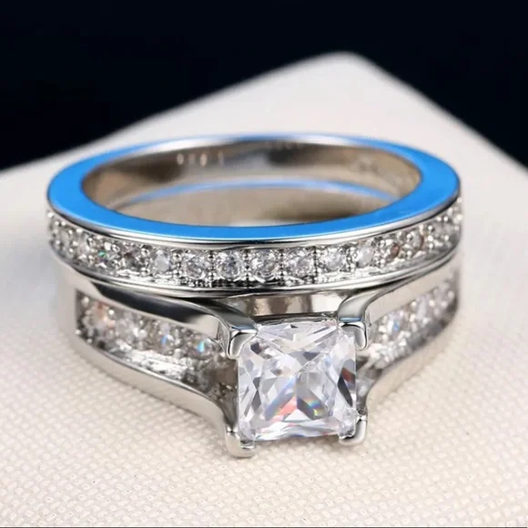 STERLING SILVER ENGAGEMENT RING SET - Picture 1 of 5